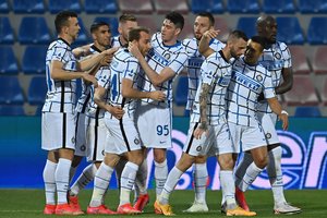Milano „Inter“ jau matuojasi čempionų karūną: liko tik vienas teorinis konkurentas
