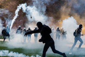 Belgijos policija sulaikė 132 neteisėto vakarėlio dalyvius