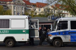Vokietijos policija sulaikė įtariamąjį neonacių grasinimų byloje