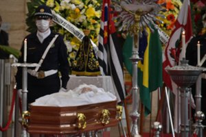 Eidamas 42 metus mirė San Paulo meras B. Covasas San Paulas