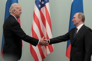 J. Bidenas ir V. Putinas ateinantį mėnesį susitiks Ženevoje