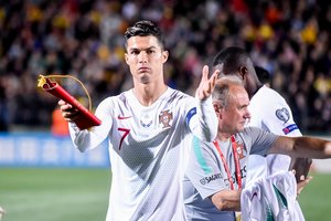 C. Ronaldo ruošiasi ypatingiems pasiekimams „Euro 2020“: kokie rekordai po jo kojomis, o kuriuos gali pagerinti