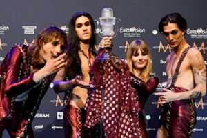 Šių metų „Eurovizijoje“ triumfavusių italų „Måneskin“ daina kaltinama plagiatu