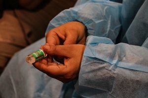 Vietoje gydytojo – apsaugos darbuotojas: operacijos pabaiga buvo tragiška