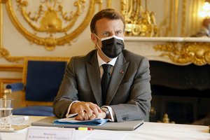 Po skaudžios E. Macrono partijos nesėkmės politologai skambina pavojaus varpais: „Prancūzijos demokratija serga“
