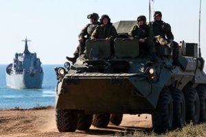 Karinis incidentas Krymo pašonėje: neatsakyti klausimai ir ką reiškia Rusijos veiksmai