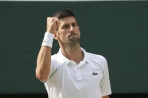 Į Tokiją dėl titulo vyksiantis Novakas Džokovičius gali tapti istorinio rekordo savininku