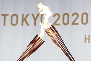 Tokijuje sulaikytas vyras, mėginęs sutrikdyti olimpinės ugnies estafetę