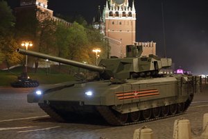 Jei būtų užbaigti, naujieji rusų tankai tikrai galėtų pridaryti bėdos, perspėja karininkas