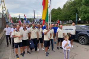 Lietuvai atstovaujančios 9 įgulos Taline pradėjo pasirodymą pasaulio čempionate: laukia iššūkių kupina pirmoji para