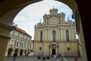 Vilniaus universitete daugėja valstybės finansuojamų vietų