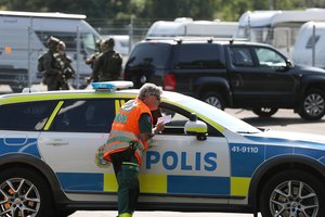 Švedijos mokykloje – išpuolis: paauglys peiliu sužalojo darbuotoją