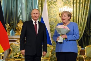 A. Merkel: Rusija ir Vokietija turi palaikyti dialogą, nepaisydamos „nesutarimų“
