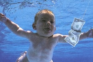 Suaugęs albumo „Nevermind“ kūdikis kaltina grupę „Nirvana“ lytiniu išnaudojimu