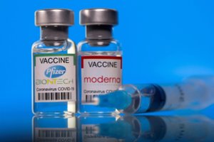Japonijoje rastose užterštose „Moderna“ vakcinose – nerūdijančio plieno dalelės