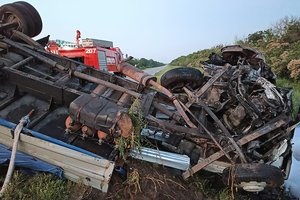Rusijoje sunkvežimis partrenkė ir mirtinai sužalojo tris žmones