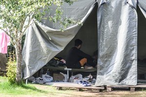 Iš migrantų stovyklos Rukloje pasišalino 21 užsienietis: įtaria, kad turėjo slaptą planą