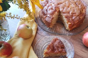 Obuolių pyragas su maskarpone: išbandytas receptas, kuriuo verta dalintis