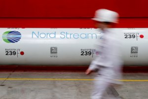 „Nord Stream 2“ augančių dujų kainų nesumažins