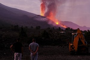 Išsiveržęs Kanarų ugnikalnis tapo „agresyvesnis“ 