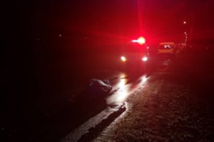 Kraupus vakaras Šilalės rajone: automobilis mirtinai partrenkė žmogų