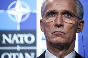 NATO: Aljansas turi reaguoti į Rusijos „žalingą veiklą“