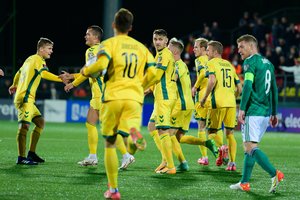 Lietuvos futbolo rinktinė ir toliau siekia pirmųjų taškų: Lietuva – Bulgarija