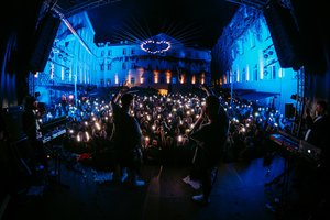 „8 Kambarys“ užbaigė keturis mėnesius trukusį koncertinį turą po Lietuvą