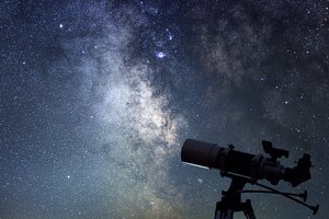Mokslinis tyrimas atskleidė, kas sieja žvaigždes ir anglį