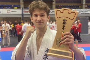 Lietuvos jaunieji karatistai Europos čempionate Rumunijoje džiaugėsi dar dviem titulais