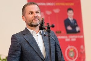Deimantas Bička apie Lietuvoje diegiamą „Anderlecht“ ugdymo programą: kuriame futbolo pramonę