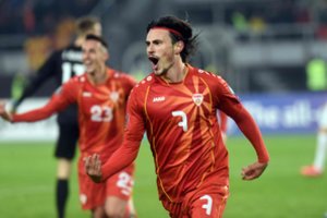 Šiaurės Makedonija rašo savo futbolo istoriją – aplenkė rumunus ir tęs kovą dėl bilieto į pasaulio čempionatą