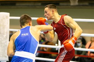 Lietuvos bokso čempionato puošmena tapo sunkiasvorių finalo dvikovos