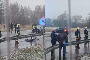 Panevėžio rajone – „Škodos“ ir „Audi“ avarija, iš automobilio ištrauktas sužeistas žmogus