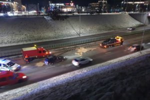 Girtas BMW vairuotojas Vilniuje sukėlė avariją – gresia iki metų nelaisvės