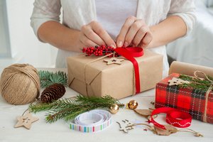 Grožio dovanos Kalėdoms: parodykite, kad rūpinatės