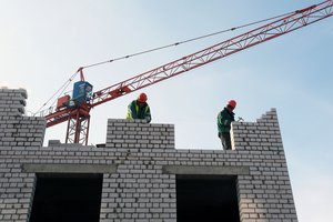 S. Besagirskas: statybininkai atvirai šneka, kad dauguma 2020–2021 m. statytų būstų yra netinkami gyventi