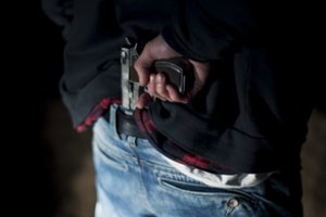Vilniaus policija ieško ginkluoto vyro – kavinėje grasino kitam vyriškiui