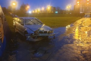 Klaipėdos „gaudyklėje“ šiemet jau nusivartė pirmas automobilis – BMW vairuotojas paspruko