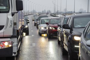 Kelininkai įspėja apie pavojų keliuose: dalyje Lietuvos sąlygos ypač nepalankios
