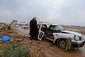 Per potvynius Irano pietuose žuvo du žmonės