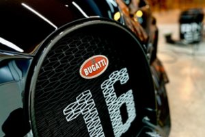 „Bugatti“ parodė savo pirmąją elektrinę transporto priemonę – galbūt ji jus sudomins