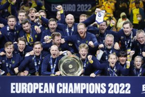 Švedijos rinktinė po 20 metų pertraukos susigrąžino Europos rankinio čempionės vardą