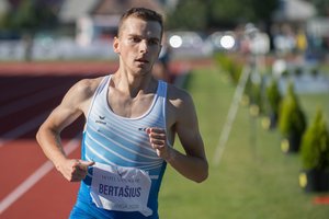 Bėgikas Simas Bertašius Čekijoje pagerino Lietuvos rekordą
