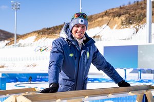 Šalies viltį Pekine šildo skambučiai iš Lietuvos: V. Strolia pasiruošęs šturmuoti olimpinę biatlono trasą