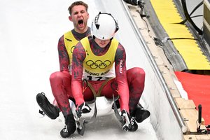 Latvija jau turi Pekino olimpinį medalį – pasižymėjo rogučių sporto asai