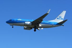 Nyderlandų oro linijos KLM įšaldo skrydžius į Ukrainą