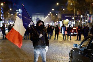Prancūzų protestuotojų vilkstinė patraukė į Briuselį