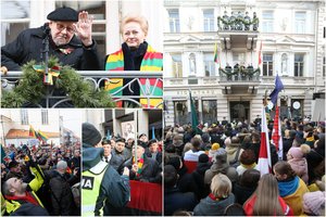 Negausūs protestuotojų šūksniai šventės nesugadino: plojimais sutiktas V. Landsbergis kreipėsi į minią