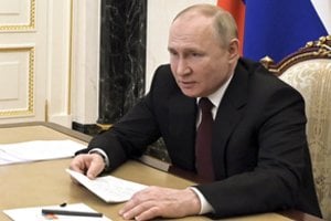 V. Putinas svarsto Ukrainos separatistų prašymą pripažinti jų nepriklausomybę